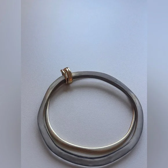 ALEXIS BITTAR GOLD LUCITE AND LIQUID METAL DOUBLE BANGLE SET - Picture 4 of 8